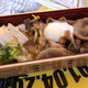 Illustration for article titled Eating at a Japanese baseball stadium is totally すごい!